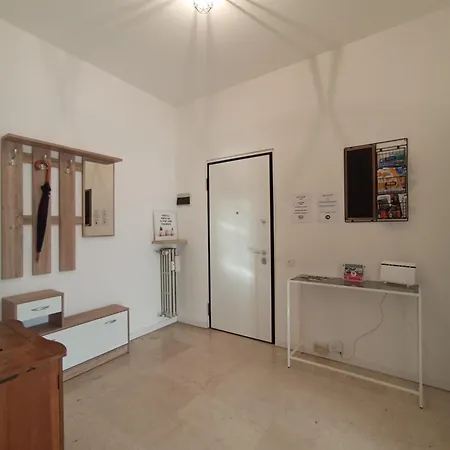 Apartment Sweet Lina's